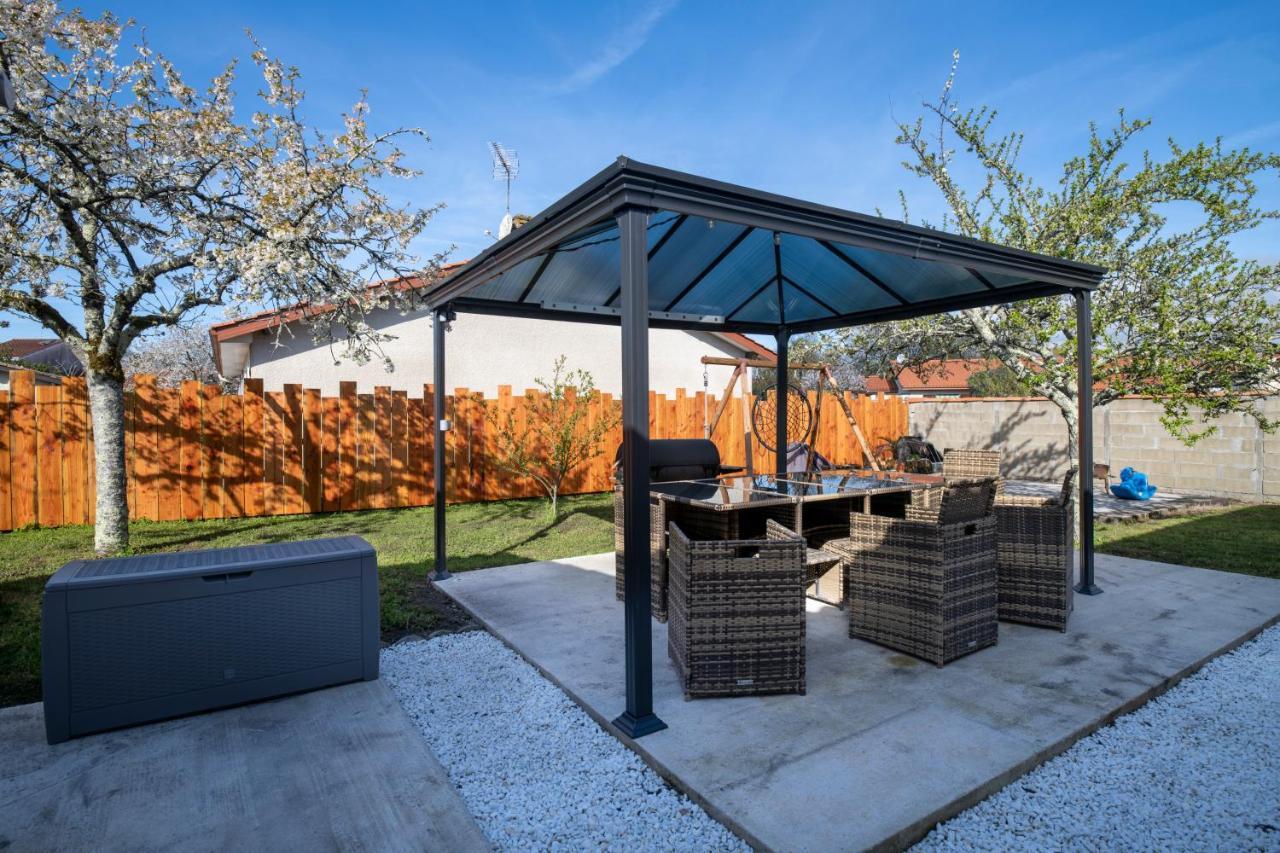 Charmant Pavillon Bordelais Saint-Medard-en-Jalles Exterior photo